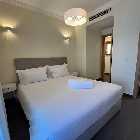 Feriehus Pedra Luxe - Spacious Modern Albufeira
