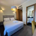 Pedra Luxe - Spacious Modern Αλμπουφέιρα