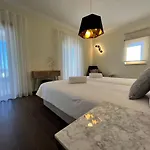 Pedra Luxe - Spacious Modern Vila